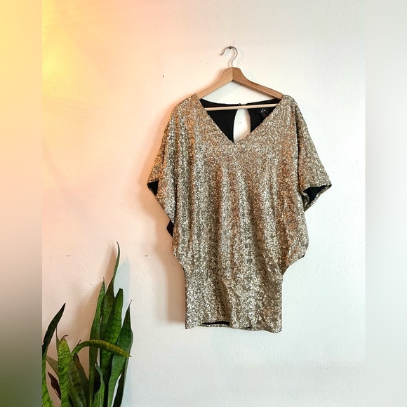 ALBERTO MAKALI Sequin Batwing Sleeve Mini Dress - Picture 1 of 7